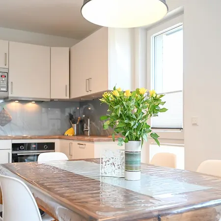 Grosse Flucht Apartmán *